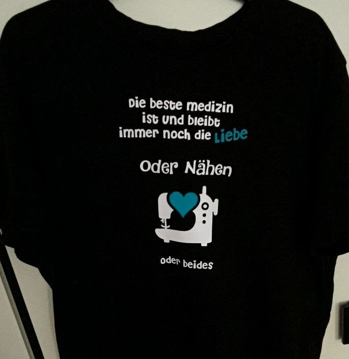 Bedrucktes T-Shirt